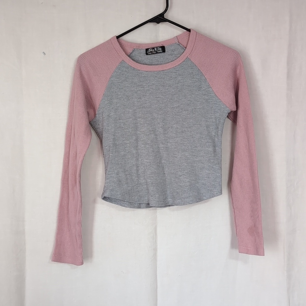 Jolie & Joy Grey Pink Cropped Long Sleeve Thermal Top Size Medium